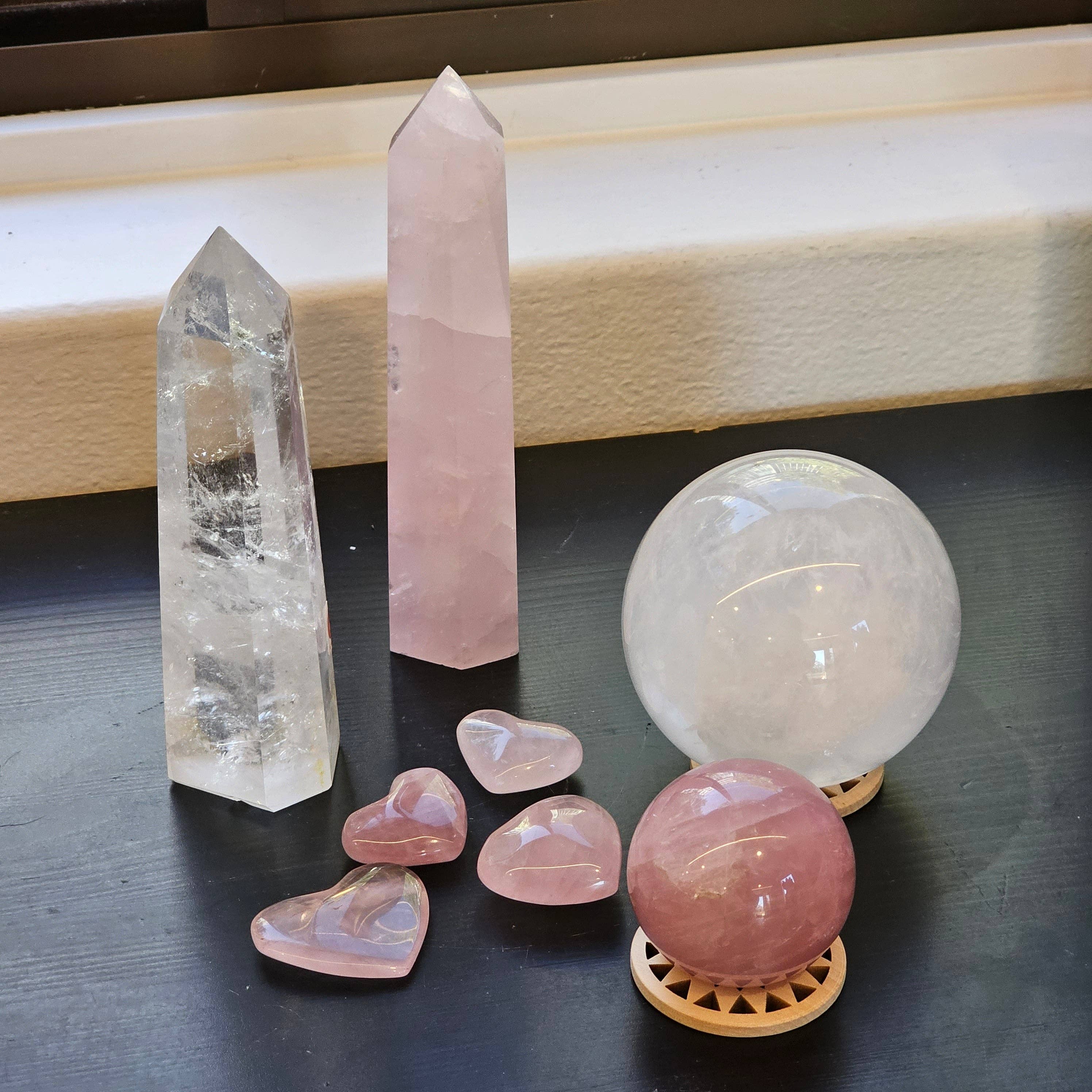 Rose Quartz Sphere - Love-Infused Crystal Ball for Heart Hea: 5-5.5 cm