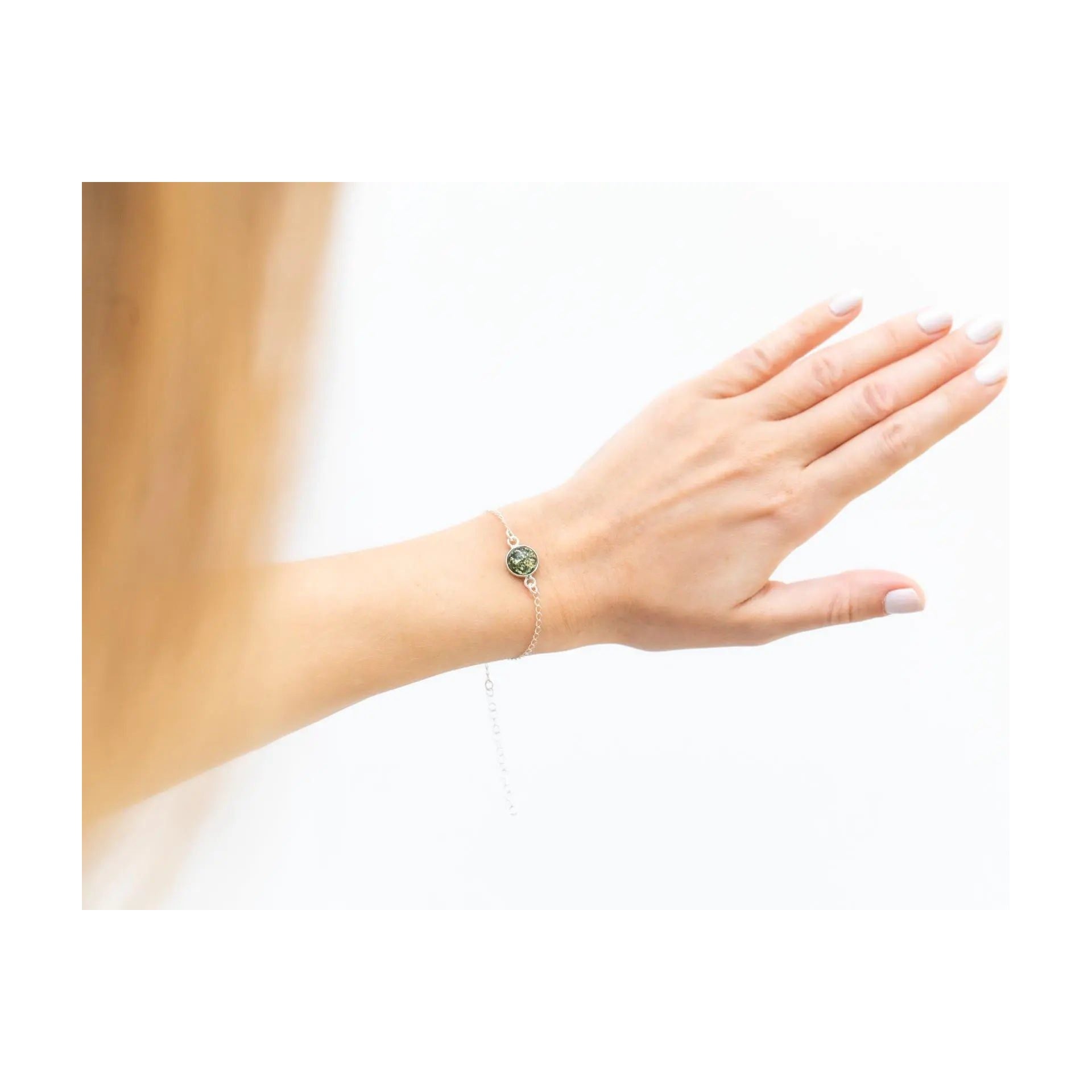 ESSENTIALS Green Amber Link Chain Bracelet Spirit Journeys Gifts