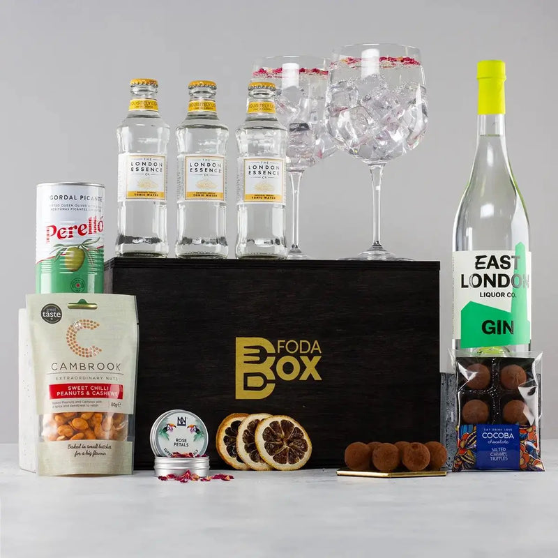 Luxury Gin & Tonic Hamper in Pine Box Spirit Journeys Gifts