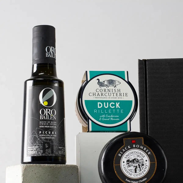 Prosecco & Cheese Gift Hamper Spirit Journeys Gifts