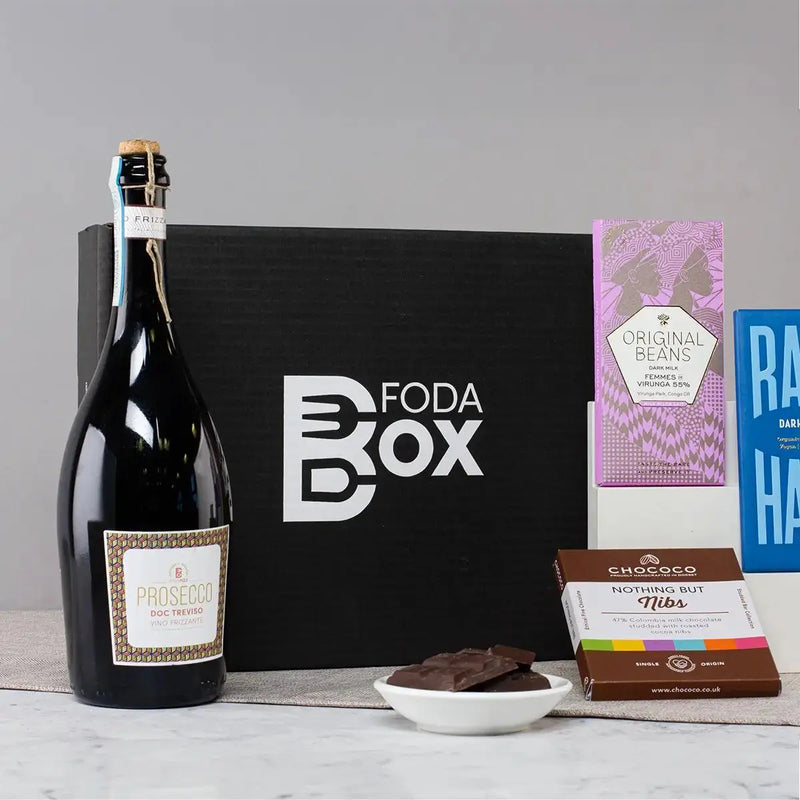 Prosecco & Chocolate Gift Box Spirit Journeys Gifts