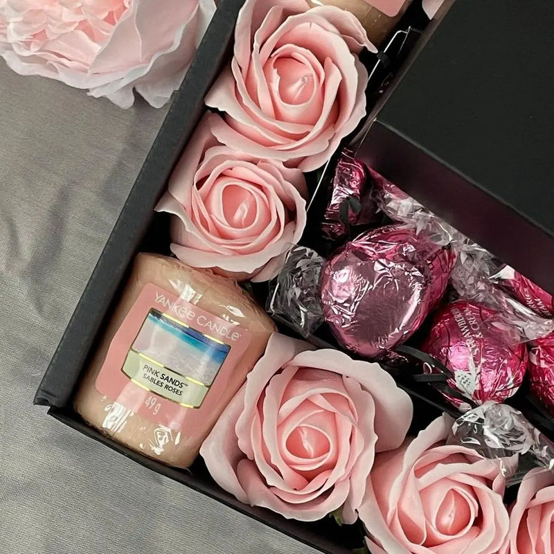Yankee Candle Ultimate Gift Hamper With Pink Roses HamperWell