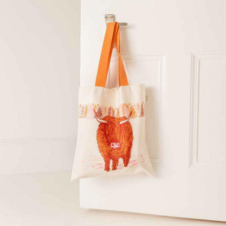 Trusty Highland Cow Tote Bag - Spirit Journeys